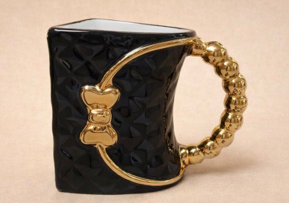 uxury Black & Gold Mug