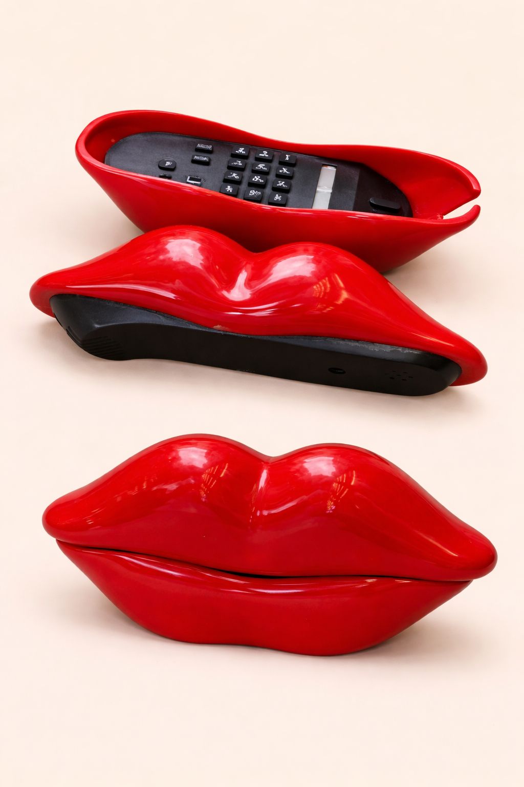 Retro Lip Shaped Telephone – Red Glossy Design