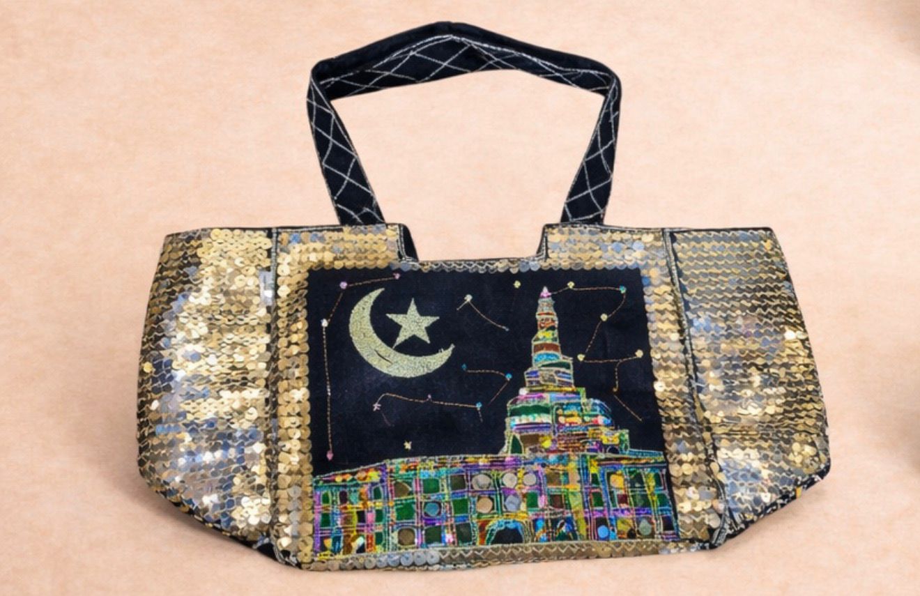 Sequin Qatar Tote Bag – Fanar Mosque Design