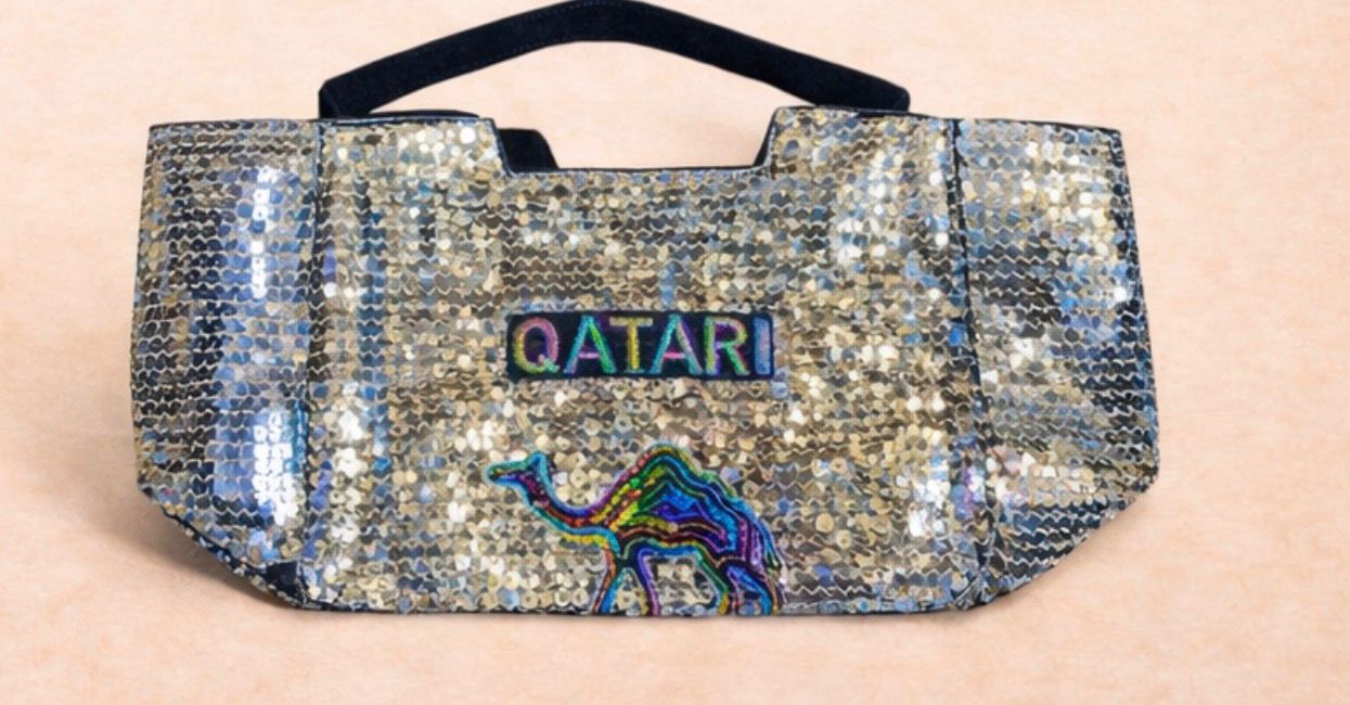 Qatar Printed Zipper Pouch