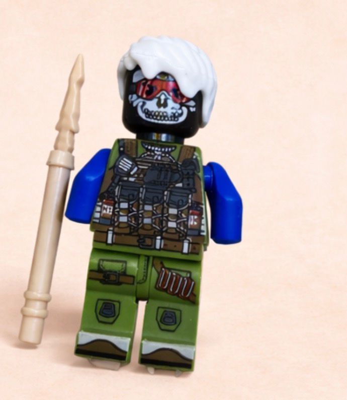 Mini Action Figure Toy