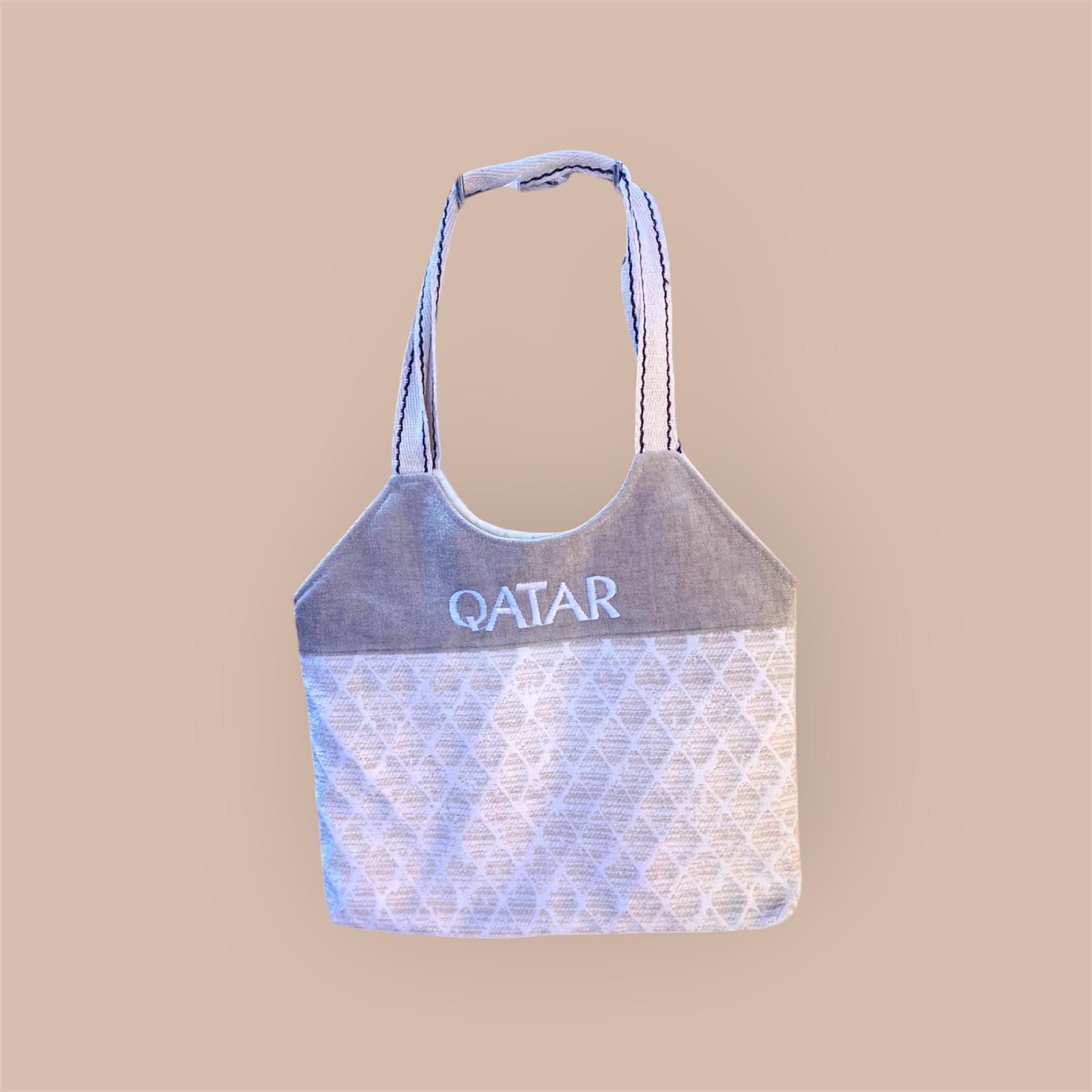 Qatar Classic Beige Tote