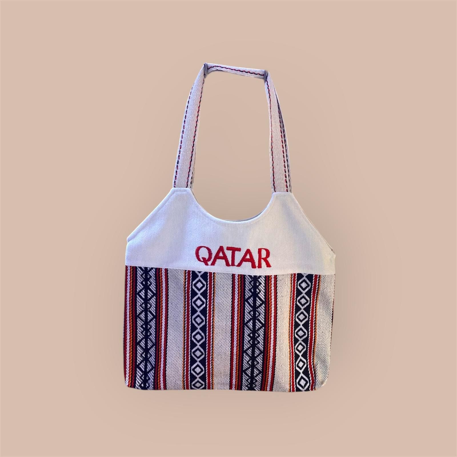 Qatar White Pattern Tote
