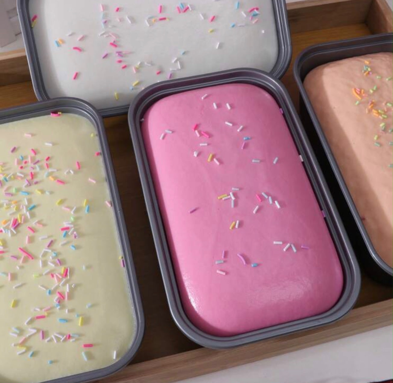 🎂 Cake Loaf Squishy – Dessert Sensory Toy