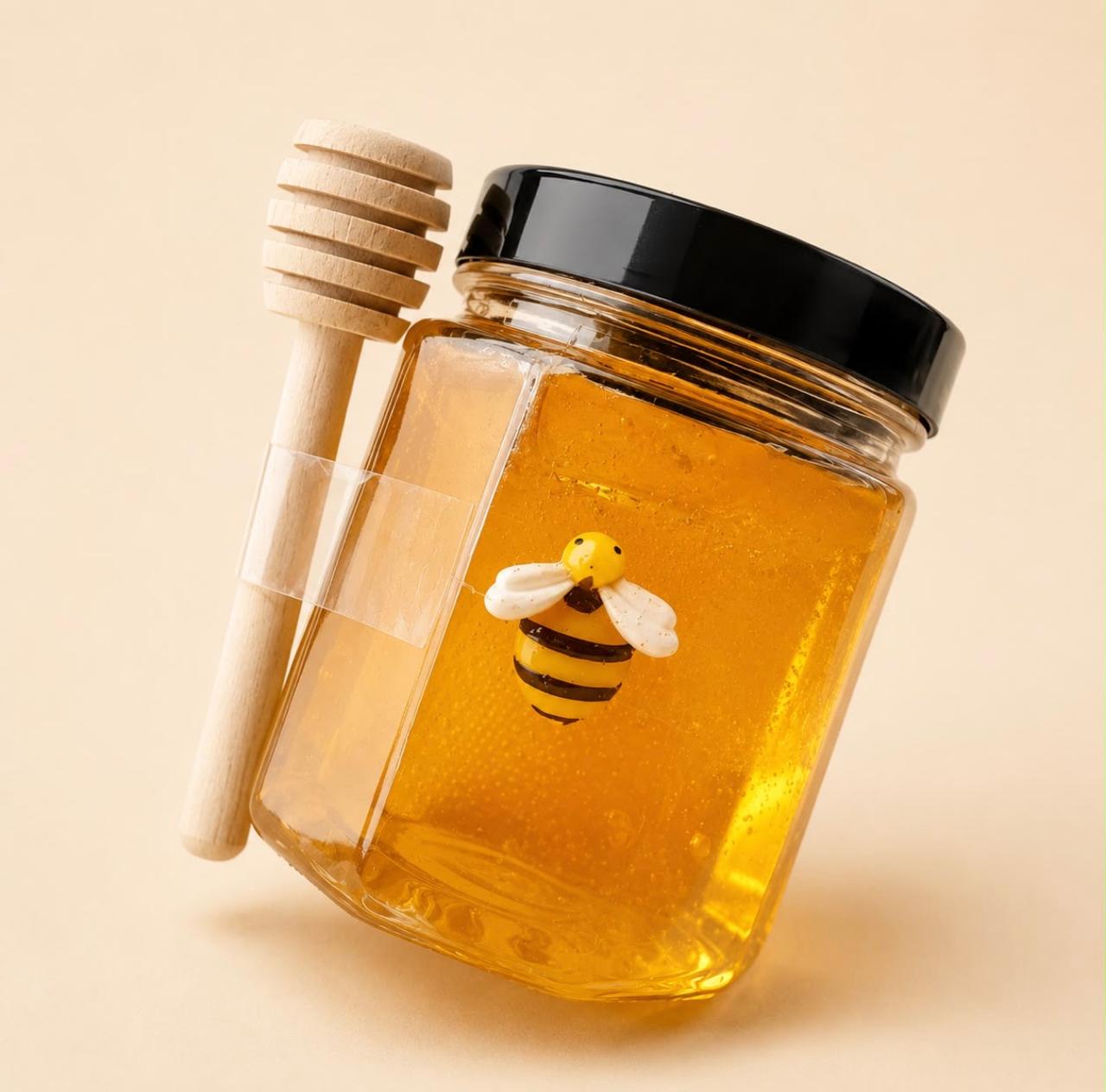 ‏Honey Jar Slime with Bee Charm – Clear Golden Honey Slime